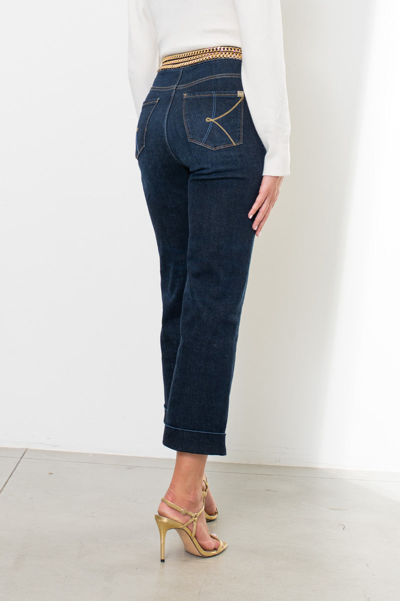 Jeans dritto con cintura catena